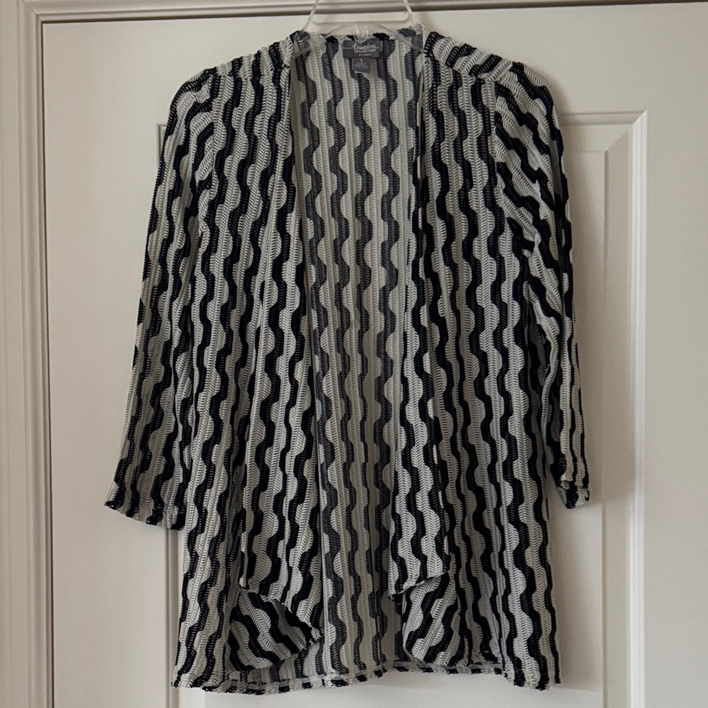 Chico's Black and Cream Patterned Cardigan